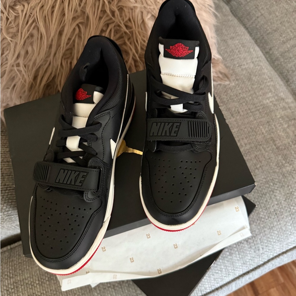 Nike Black and White Sneakers with Red Details